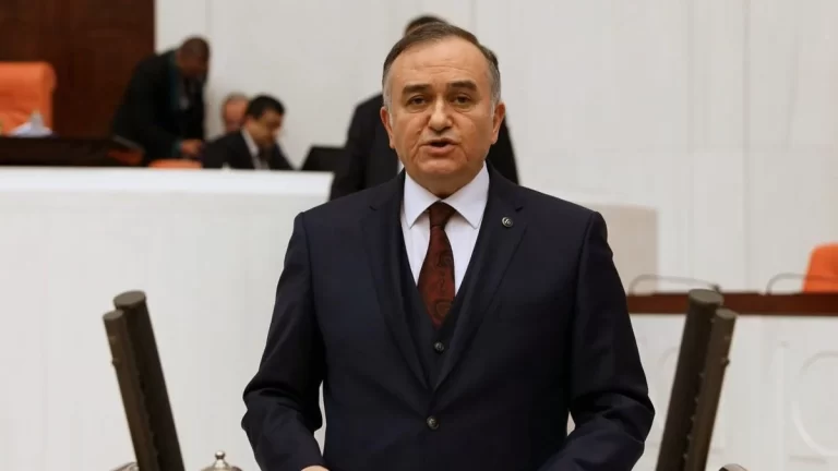 erkan akçay