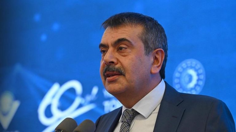 YKS’de Değişiklik Olacak mı? Bakan Tekin’den Net Açıklama