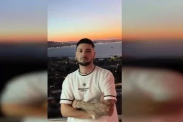 DtzQ-cesmede-sok-gozalti-unlu-rapci-uzay-sahnede-kelepcelendi