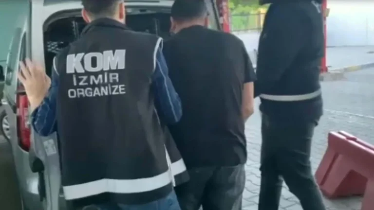 İzmir merkezli 5 ilde 200 milyon liralık sigorta vurgunu operasyonu: 24 kişi tutuklandı