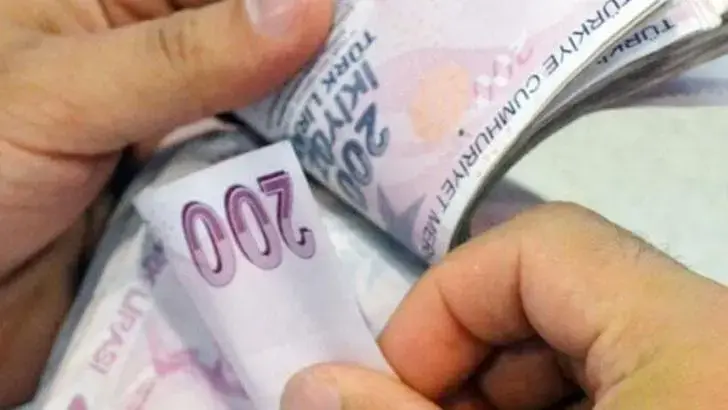 SGK Duyurdu: Emekli ve Hak Sahiplerinin Zam Farkı Ödemeleri Yarın Hesaplarda