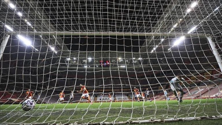 GALATASARAY BAŞAKŞEHİR MAÇ SKORU: Galatasaray Başakşehir maçı kaç kaç bitti?