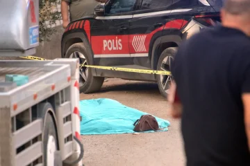 yh9l-kahramanmarasta-korkunc-olay-esini-oldurup-intihar-etti