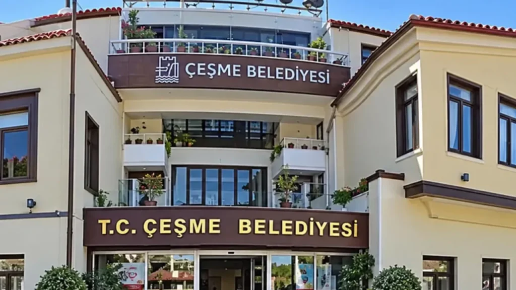 FaxO-cesme-belediyesi-yolsuzluk-sorusturmasinda-dikkat-ceken-detay-dijital-materyaller-incelendi